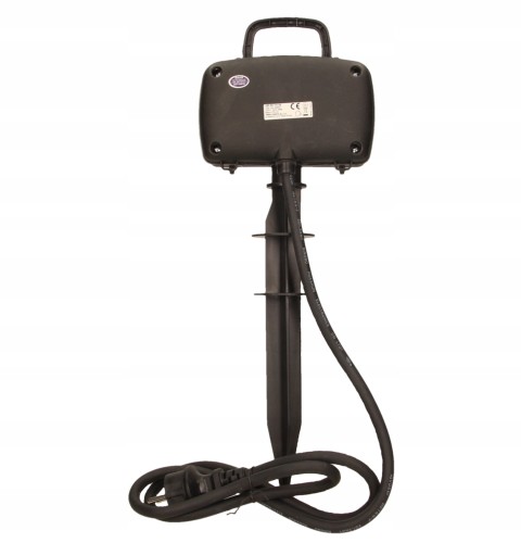 Gniazdo ogrodowe wbijane 4