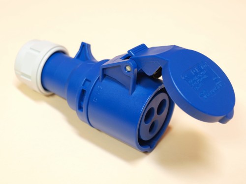 Przejdź do produktu PCE gniazdo przenośne 16A/220V 3P
